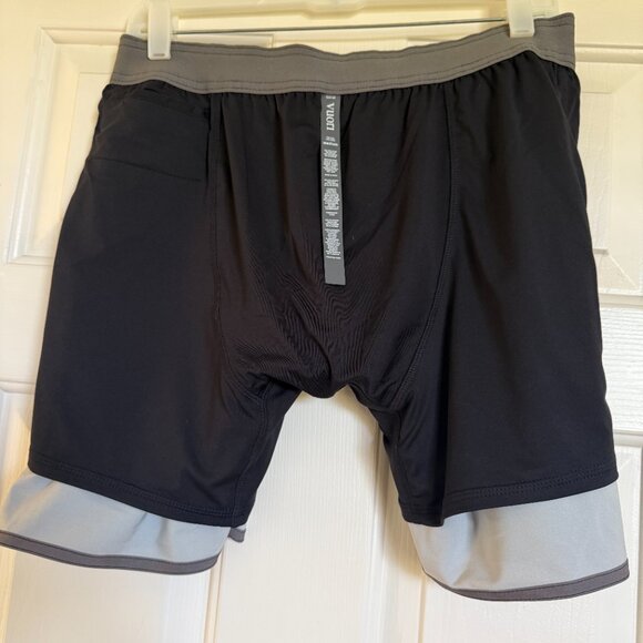 Vuori Men's Trail Short Quartz Stripe M - Picture 3 of 3